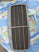 Atrapa grill Mercedes 