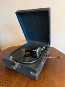 Gramofon patefon walizkowy ODEON zabytkowy na korbkę!