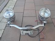 Halogeny z podstawą montażową 