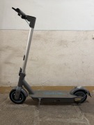 Hulajnoga Motus Scooty 10 2022