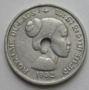 Laos 10 cent 1952