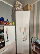 Komplet mebli do pokoju dziecięcego 