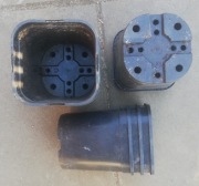 50szt Doniczki produkcyjne 1,4l kwadratowe