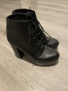 Botki na platformie h&m wysoki obcas