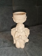 Biały świecznik z aniołem 