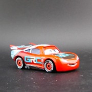Auta Cars World Grand Prix Lightning McQueen
