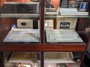 Komputer Atari 65 XE + zasilacz + joystick