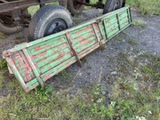 Burty przyczepy rolniczej 