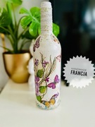 Wazon z kwiatami i motylami rękodzieło decoupage Francja