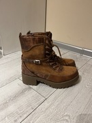 Nowe botki zimowe rudy ocieplane – buty za kostkę, rozmiar 40-39