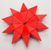 Magnetyczna kula z piramid /The Ball of Whacks/