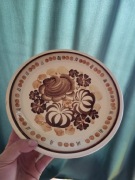 Talerz fajansowy PRL, ręcznie malowany, Jadwiga Nowakowska