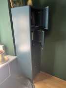 Metalowa szafka IKEA