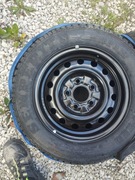 Felga stalowa z oponą 