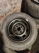 Nieużywana felga stalowa z zapasu do VW z oponą.
