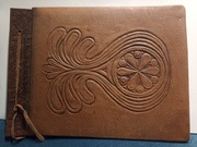 Album ze skóry retro, kolekcja, LARP, Escaperoom