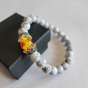 Bransoletka z kamieni