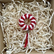 Kółko ozdoba świąteczna makrama biało-czerwone