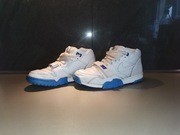 Nike air trainer 1