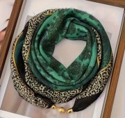 Lekki szal damski Apaszka z magnesem Nowe 