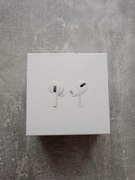 AirPods Pro Apple