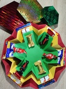 Exploding Box ze słodyczami, Sześcian PREZENT 