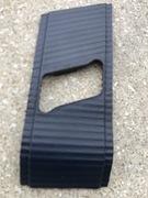 Mercedes R129 osłona mocowania pasa bezpieczeństwa