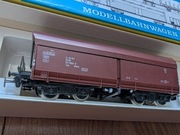 Model kolej wagon ze ścianą przesuwną Piko unikat