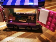 LEGO Friends 41332 Stoisko z rysunkami Emmy 