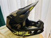 Czarno szary kask szczękowy na enduro MTB DH O'Neal SL1 Strike S 55-56cm
