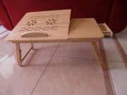 Stolik pod laptopa do łóżka bambusowy składany regulowany 