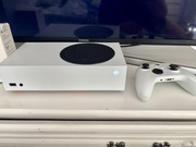 Xbox series S 1,5tb 512gb + 1tb dysk seagate + pad