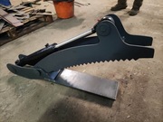 Chwytak hydrauliczny do drewna, montaż na paleciak