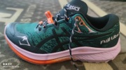 buty do biegania  ASICS F130724 roz. 39