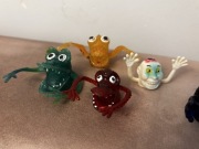 Figurki Vintage Ghoulie Monster Rubber Finger Puppet Toys zestaw 5 szt