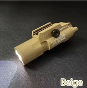 Wielofunkcyjna latarka taktyczna do szyny 20mm.