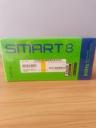 Infinix Smart 8 w kolorze Galaxy White. 