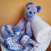 Kocyk, miś  na szydełku, handmade, przytulanka.