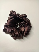 Satynowa gumka scrunchie fioletowa brąz czekolada 