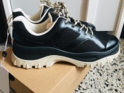 Sneakersy czarne wiązane 39 nowe z kartonem hot!