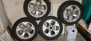 Felgi z oponami 225/55/17 BMW X1
