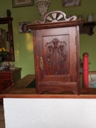 Secesyjna szafka apteczka 