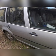 Vw golf IV 4 drzwi przednie tylne przod tyl kombi 