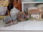 Domek angielski figurka 