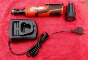 Grzechotka udarowa 12V 45 Nm 3/8'' komplet Yato YT-82902 
