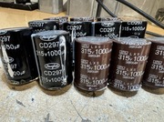 Kondensator elektrolityczny 1000uF 315V 