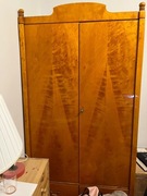 Szafa w stylu kolonialnym