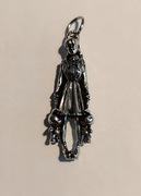 Wisiorek z postacią robota balleriny z gry wideo Atomic Heart