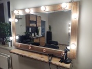 Lustro do zakładu Wizażu/Fryzjerskiego