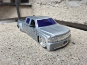 Jada Toys 20th Anniversary 1999 Chevrolet Silverado Dooley Dub City 1:24 